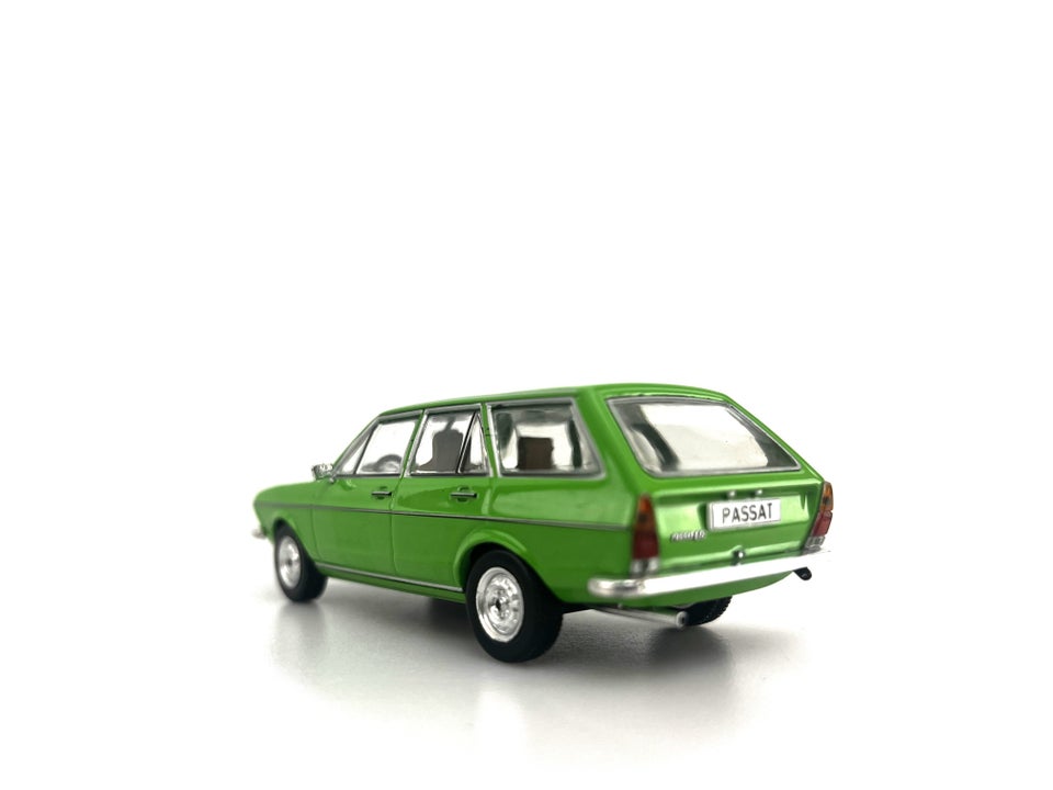 Modelbil VW Passat Variant 1975