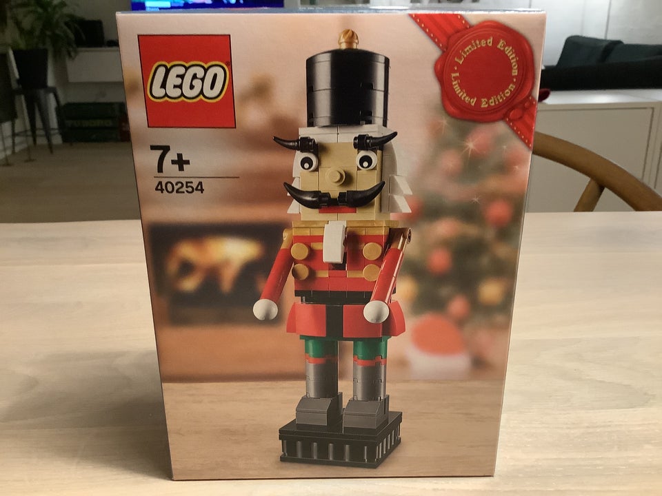 Lego Exclusives, 40254