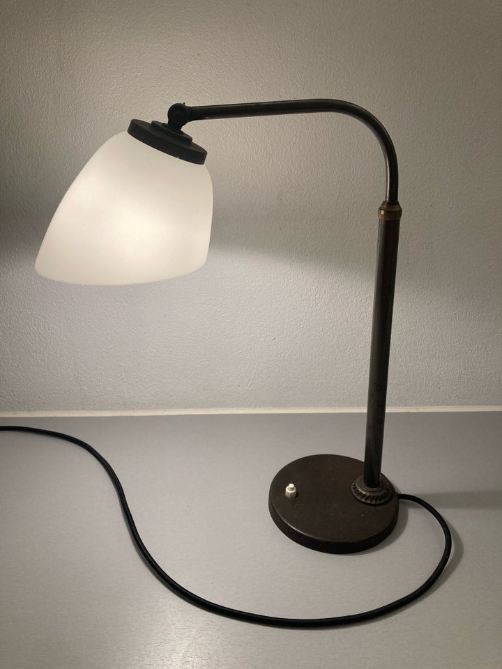 Anden arkitekt, bordlampe