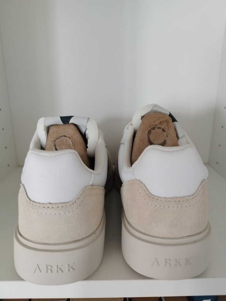 Sneakers, ARKK Copenhagen, str. 38