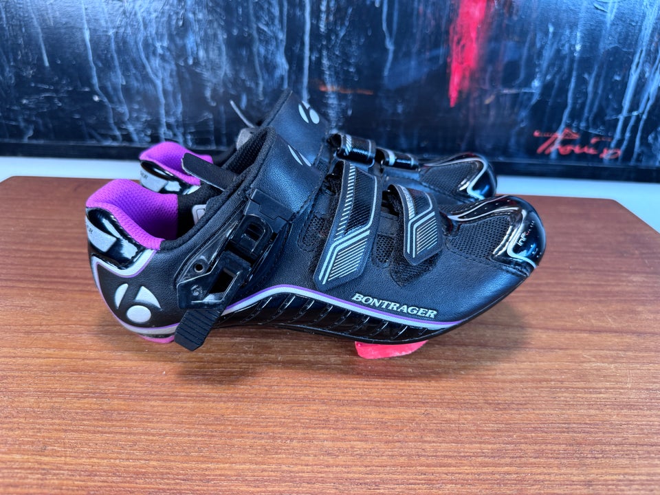 Cykelsko, Bontrager Race DLX road