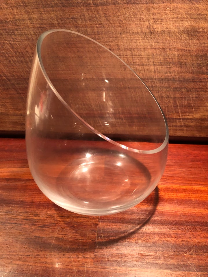 Glas Vase / skål i glas i skråt