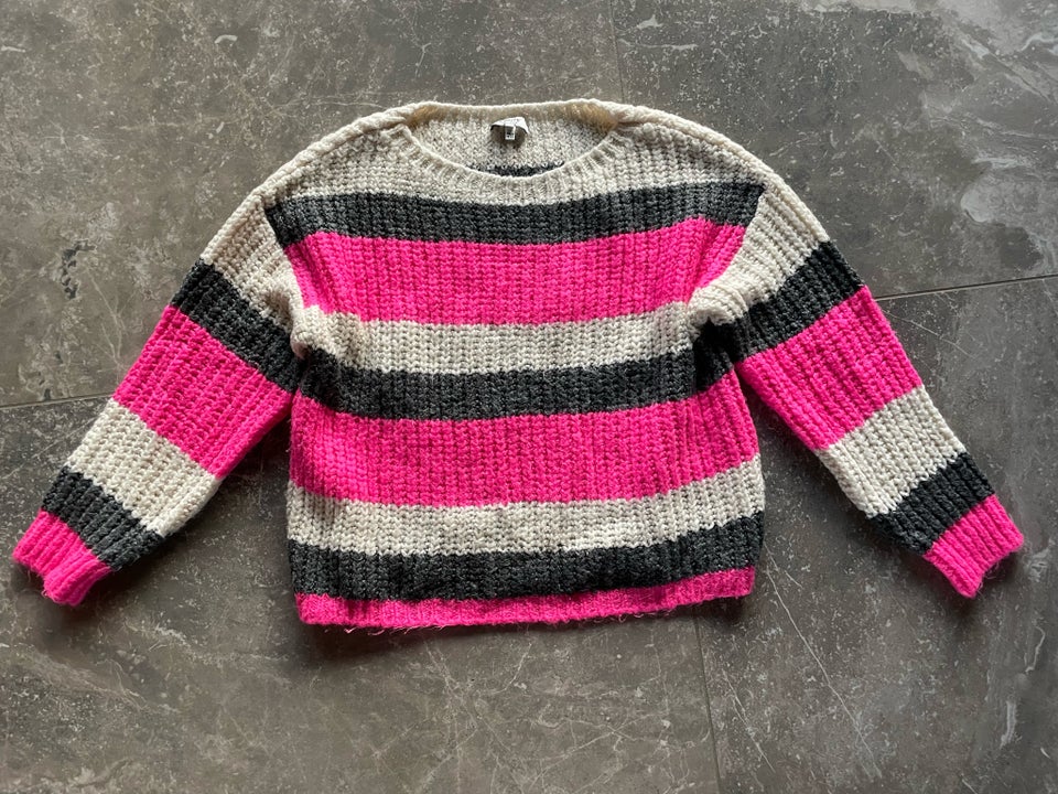 Sweater, Be Young, str. 36