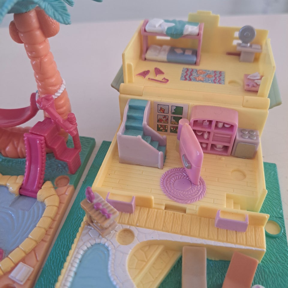 Polly Pocket, Dukkehuse palmepool