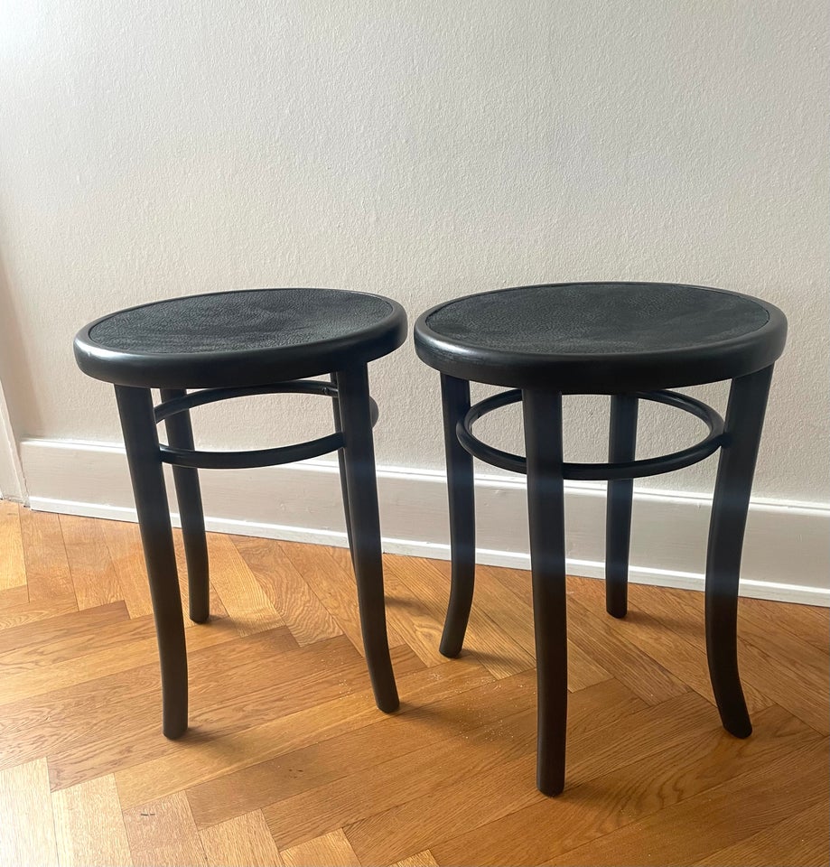 Køkkenstol Skamler i THONET stil