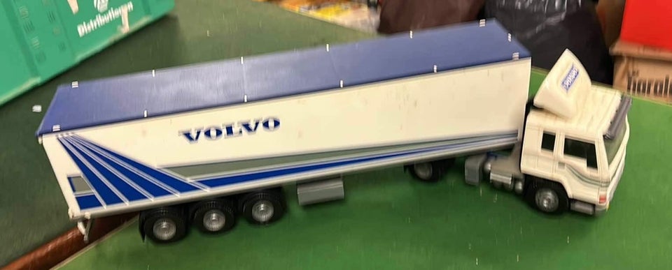 Modellastbil, Emek Volvo