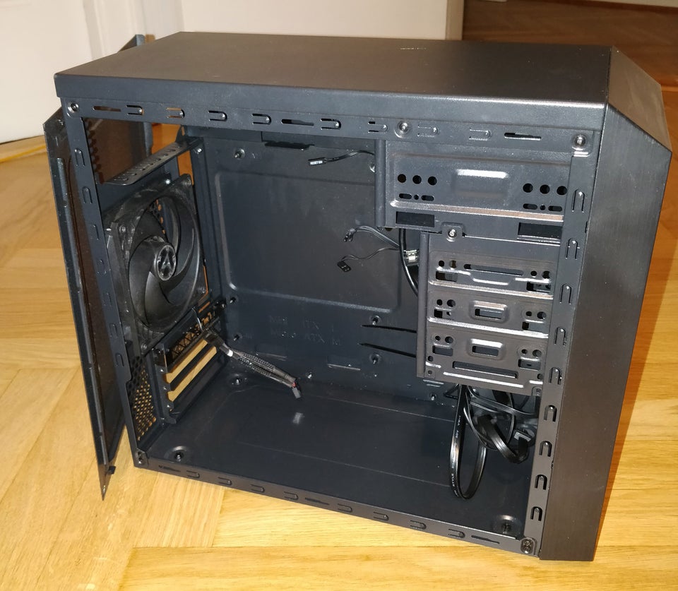 Kabinet, Compact Micro-ATX Model