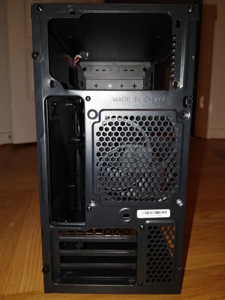 Kabinet, Compact Micro-ATX Model