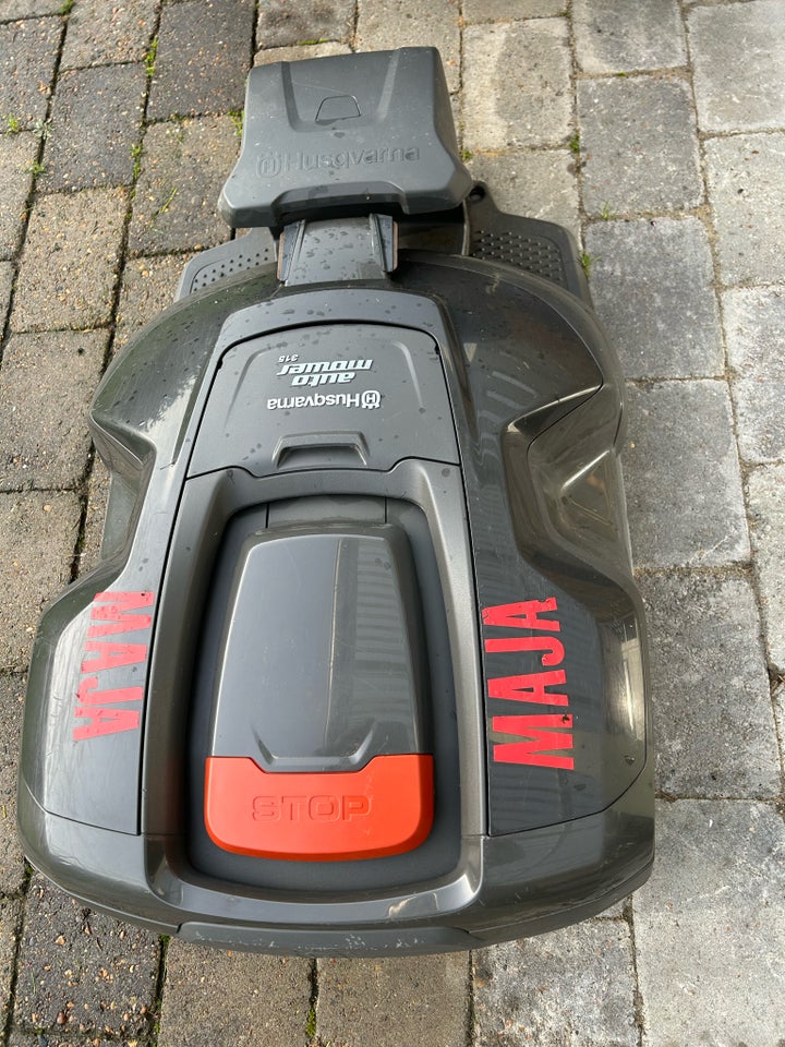 Robotplæneklipper, Husqvarna