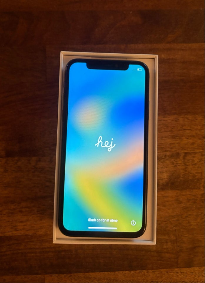 iPhone X, 64 GB, grå