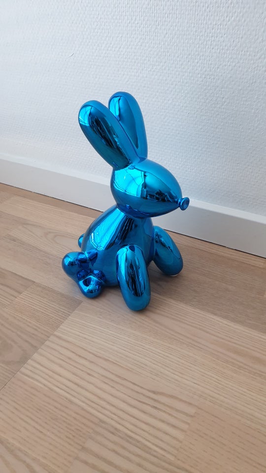 BALLOON BANK BUNNY, MADE BY HUMANS