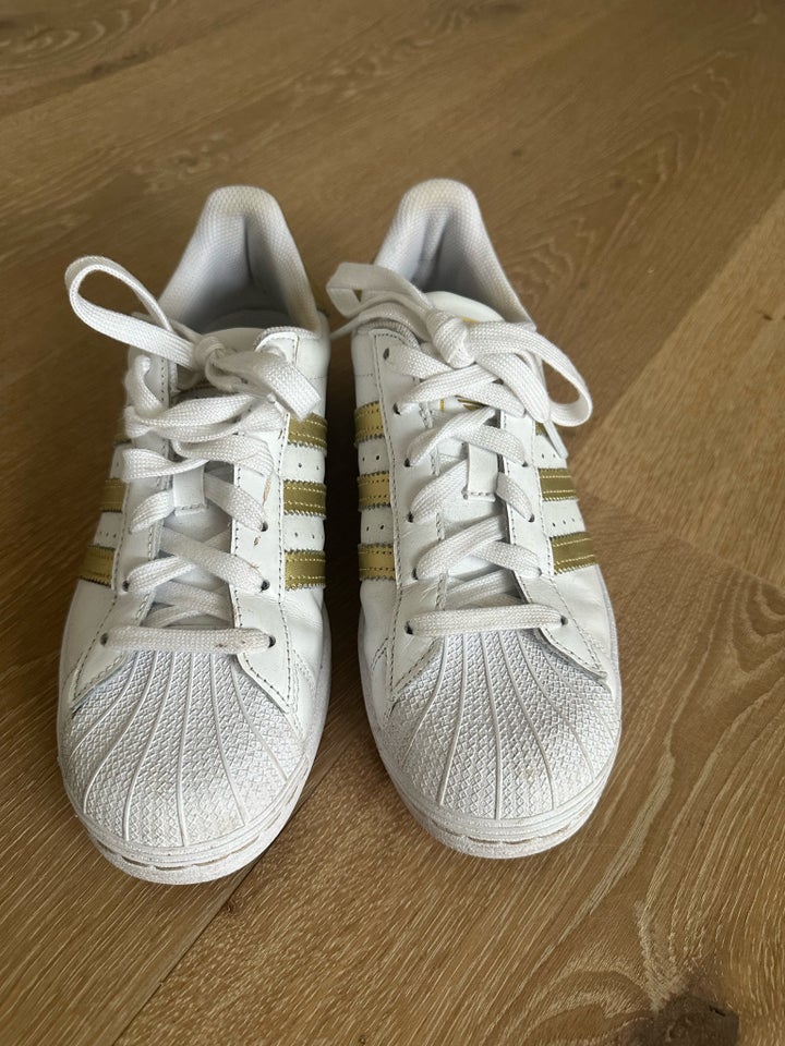 Sneakers, str. 38,5, Adidas