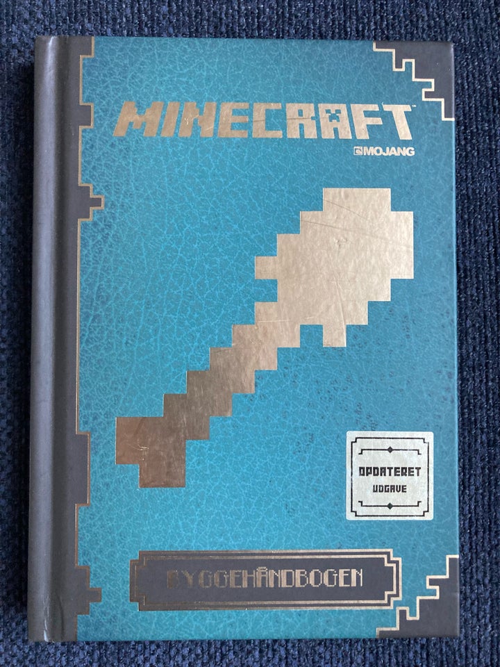 Minecraft byggehåndbogen, Mojang