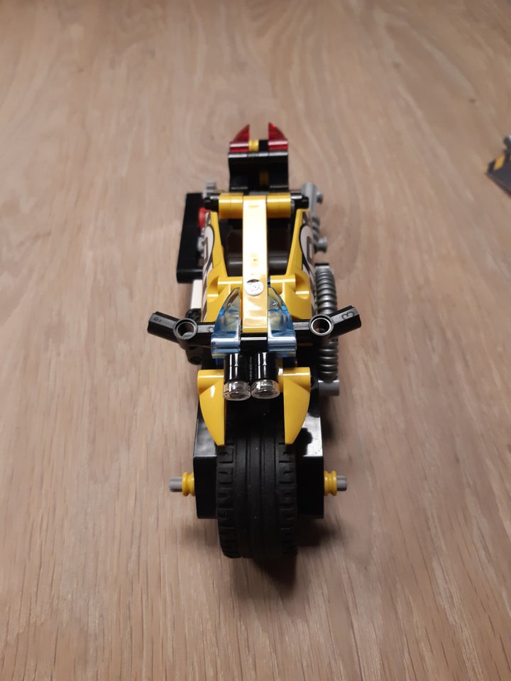 Lego Technic 42058