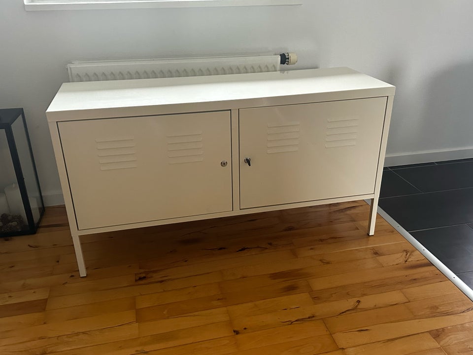 TV-skab, Ikea PS, b: 118 d: 40 h: 63