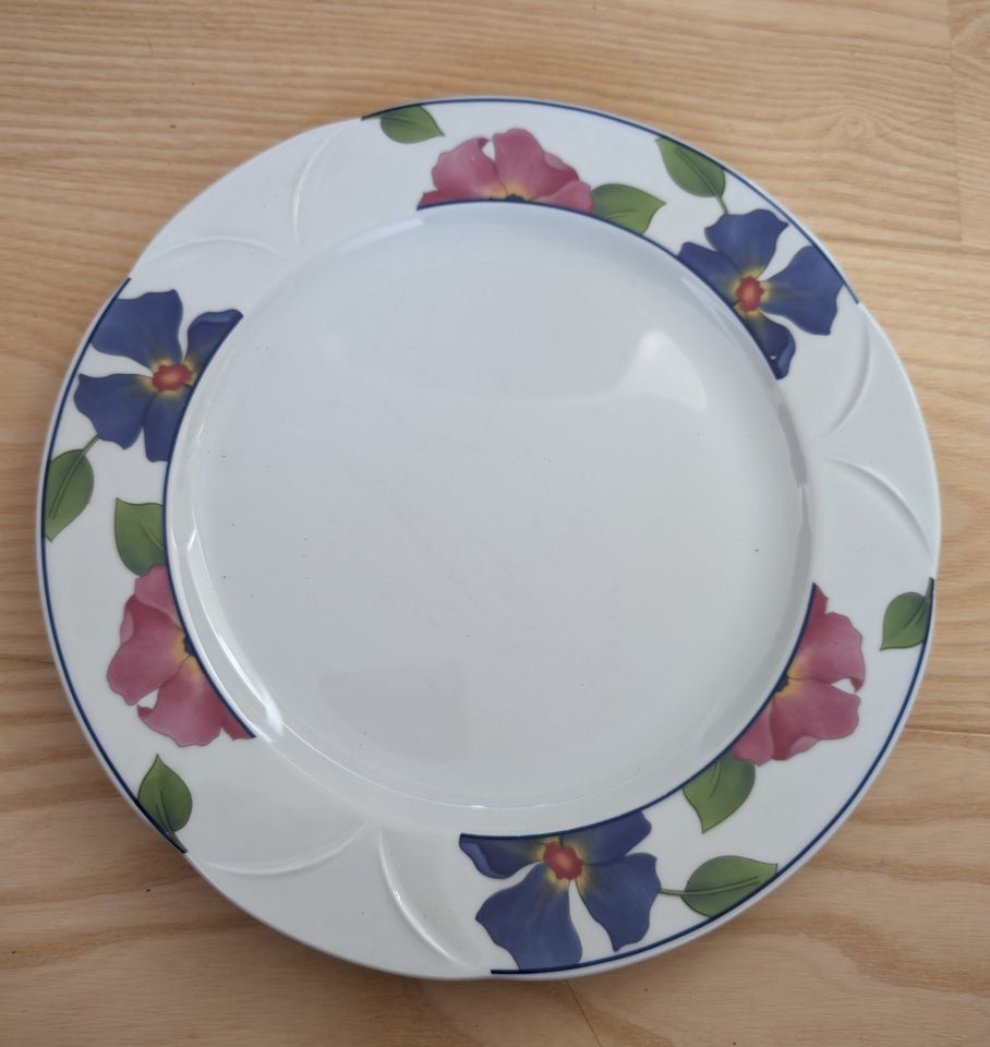 Porcelæn 5 tallerkener