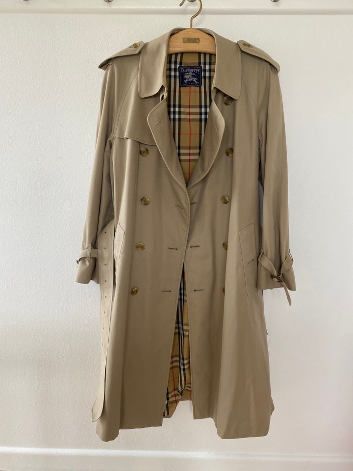 Trenchcoat str M Burberry