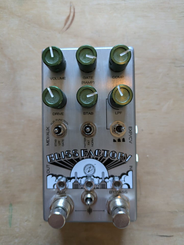 Chase Bliss Fuzz pedal Andet mærke