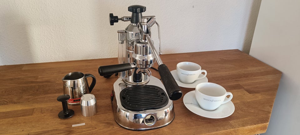 Europiccola, La Pavoni