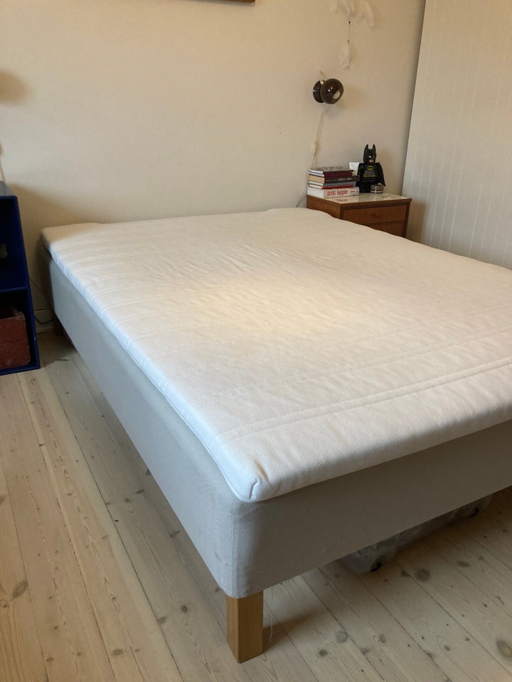 Boxmadras, IKEA, b: 140 l: 200 h: 48