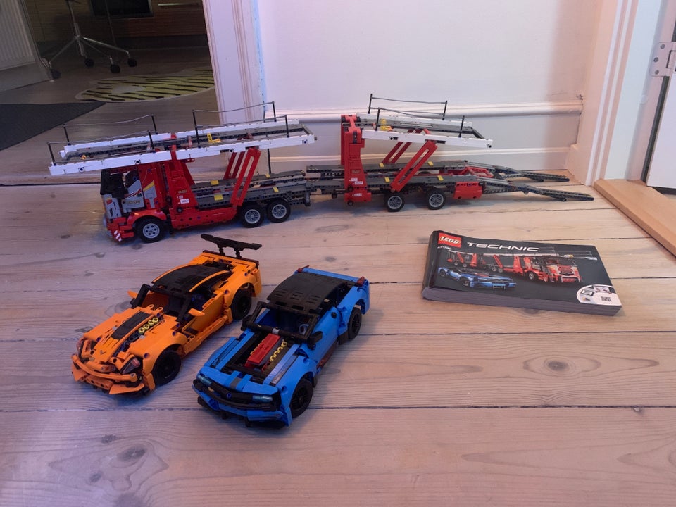 Lego Technic, 42098 42093