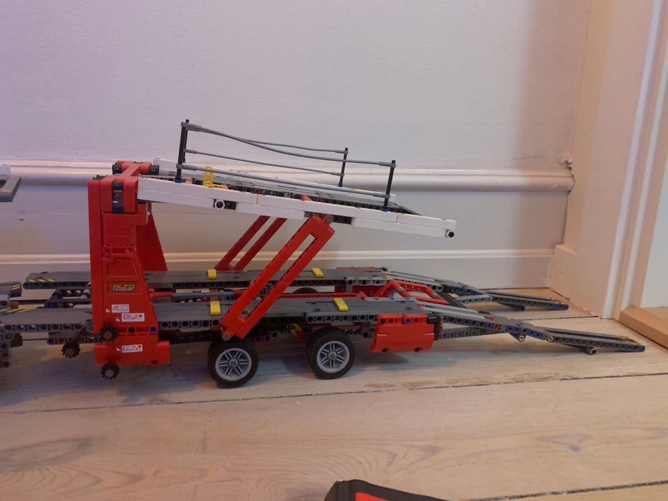 Lego Technic, 42098 42093