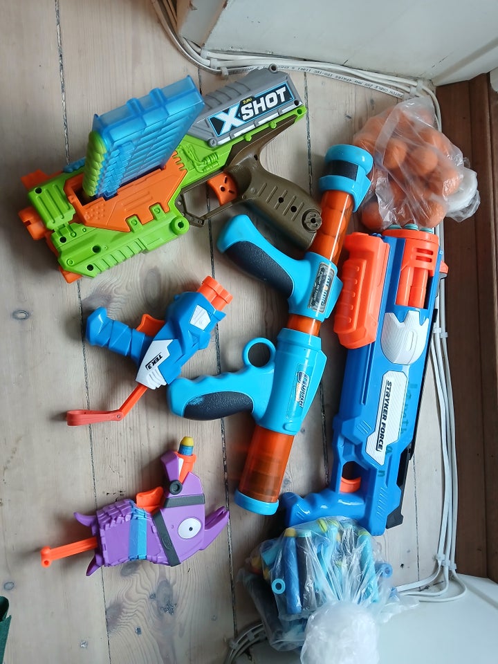 Andet legetøj, Nerf guns og andre.,