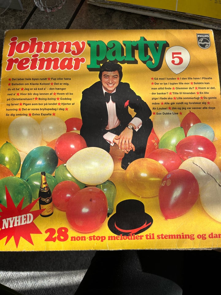 LP, Johnny Reimar, Party