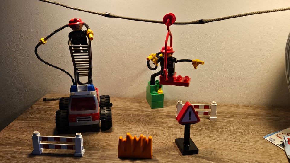 Lego Duplo, Brandbil med