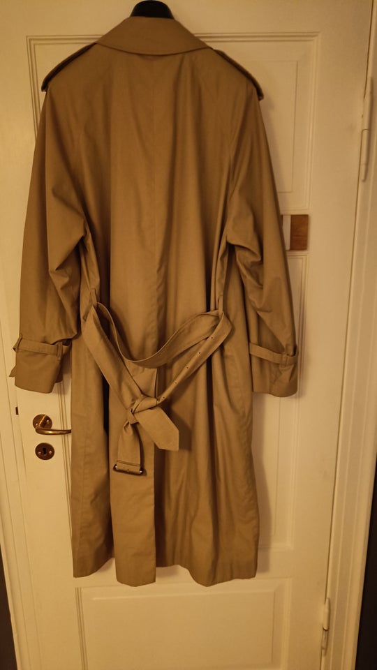 Trenchcoat, str. L, Burberry