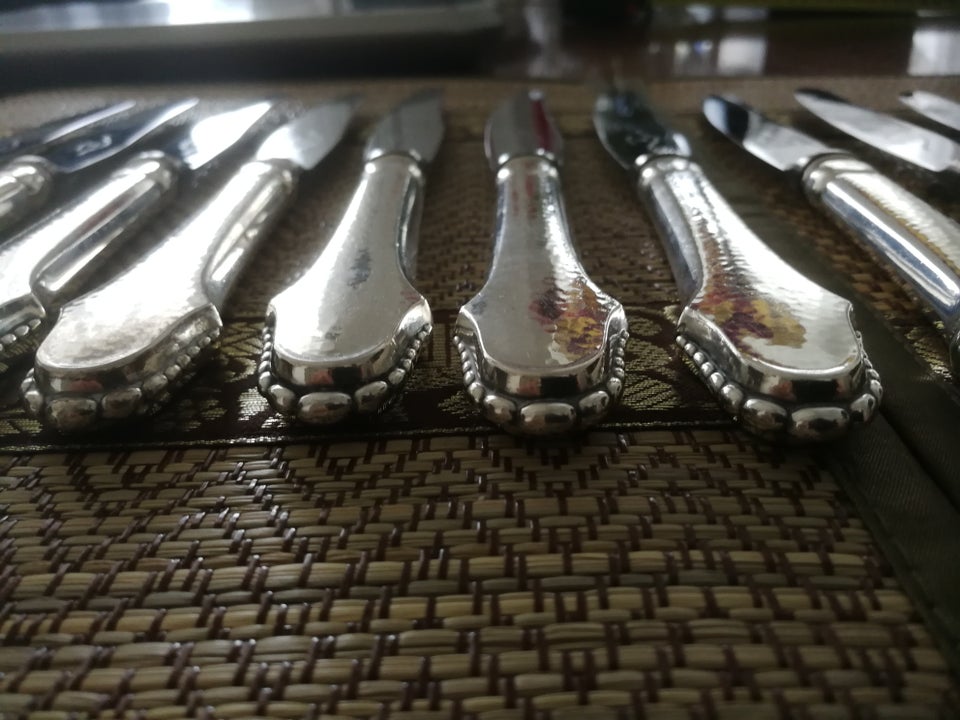 Sølvtøj 12 middagsknive 830S