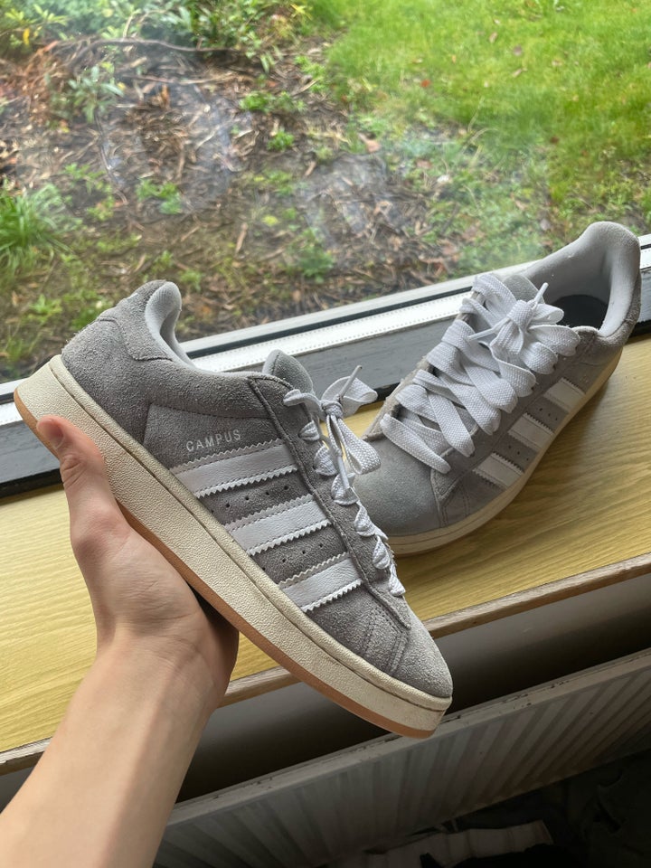 Sneakers, str. 43, Adidas