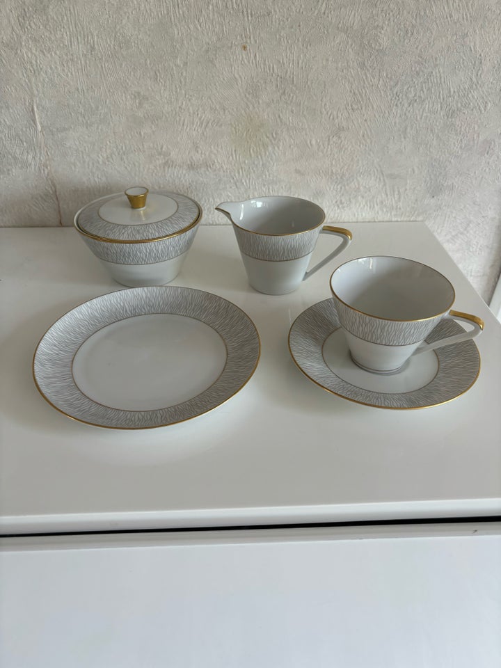 Porcelæn Spise og kaffe stel