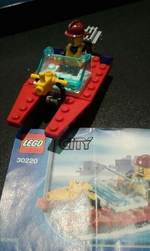 Lego City 30220