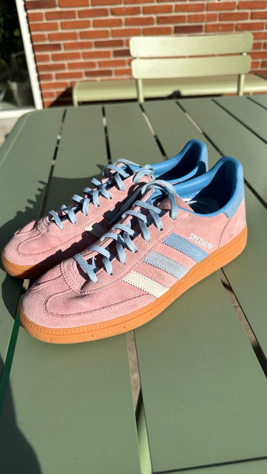 Sneakers, str. 40, Adidas Spezial