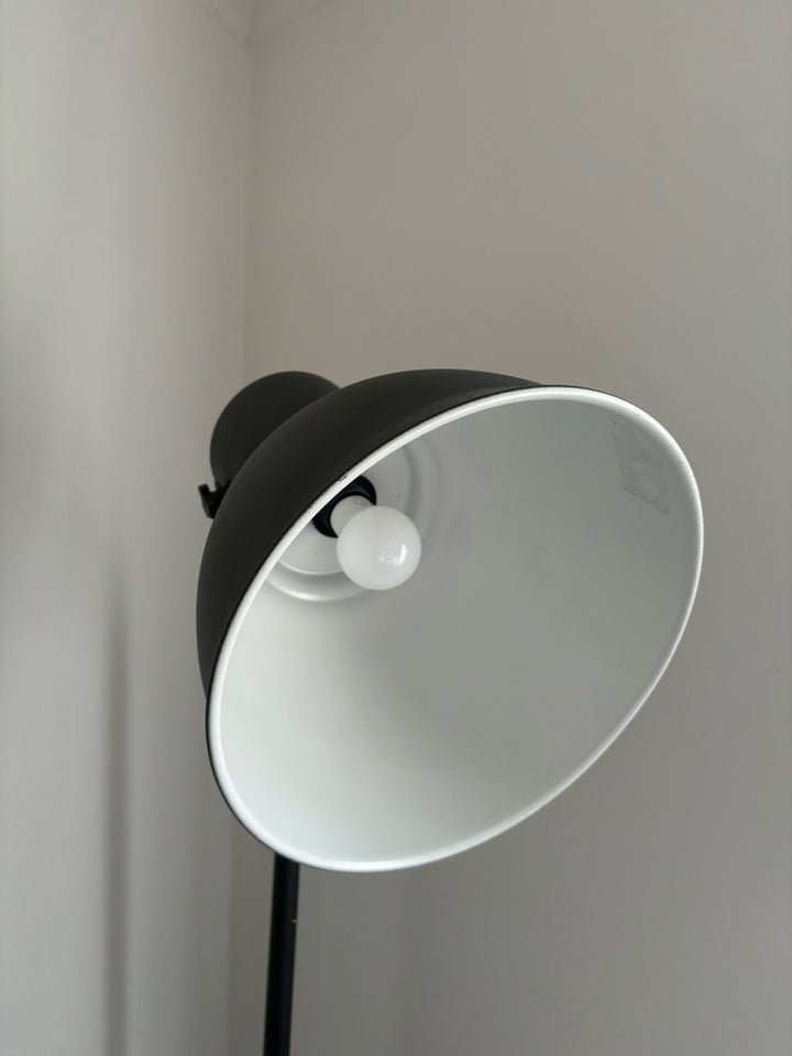 Gulvlampe Ikea