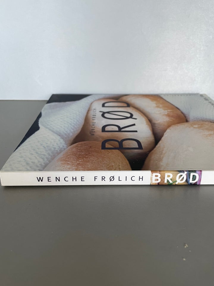 Brød, Wenche Frølich, emne: mad og