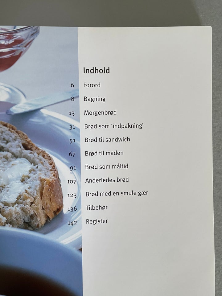 Brød, Wenche Frølich, emne: mad og