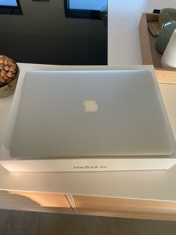 MacBook Air MacBook Air (13-inch