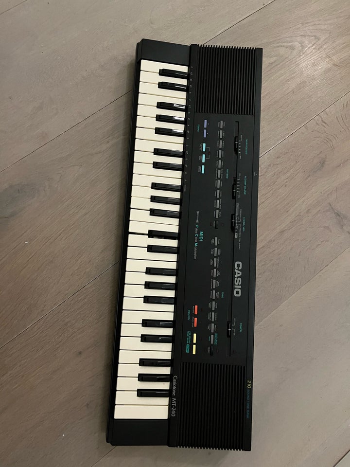 Keyboard, Casio 210