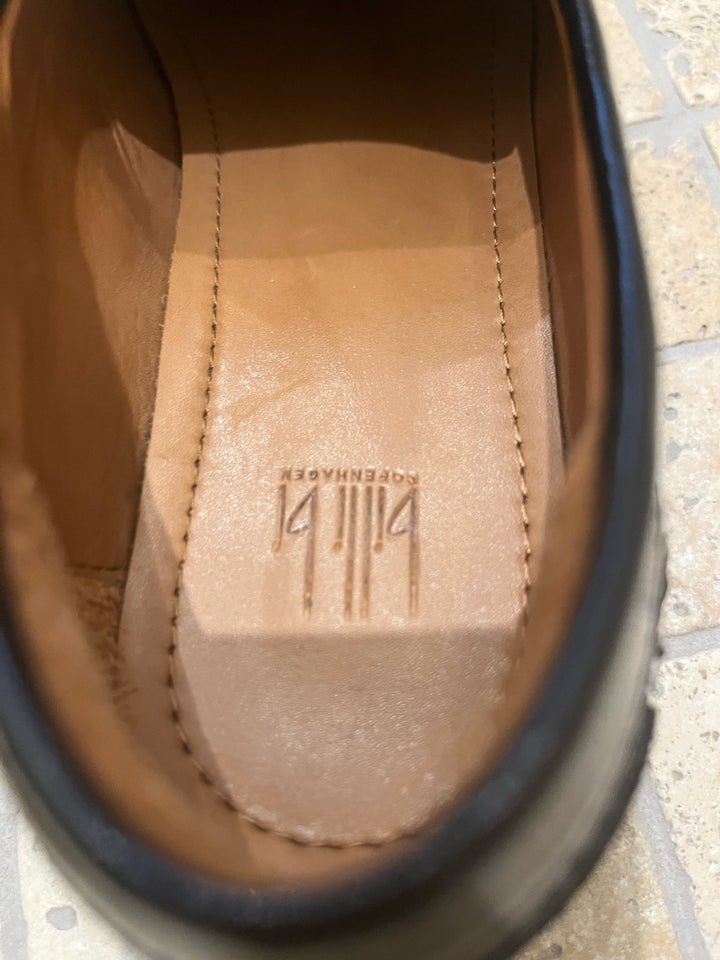 Loafers, str. 40, Billi bi