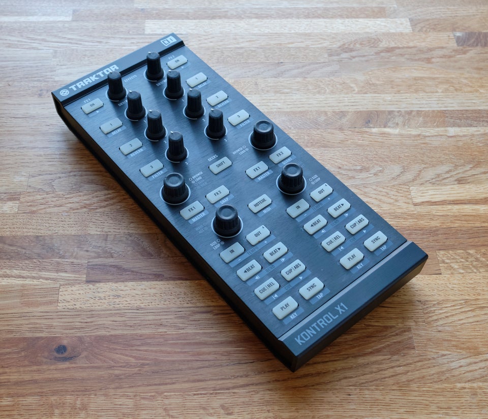 DJ midi controller Native