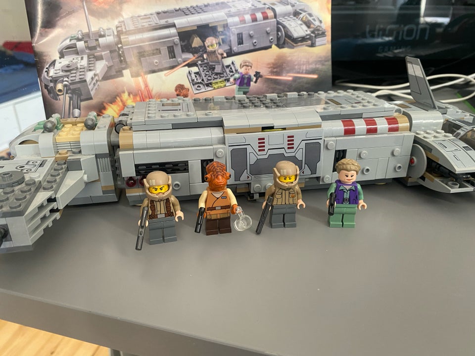 Lego Star Wars, 75140