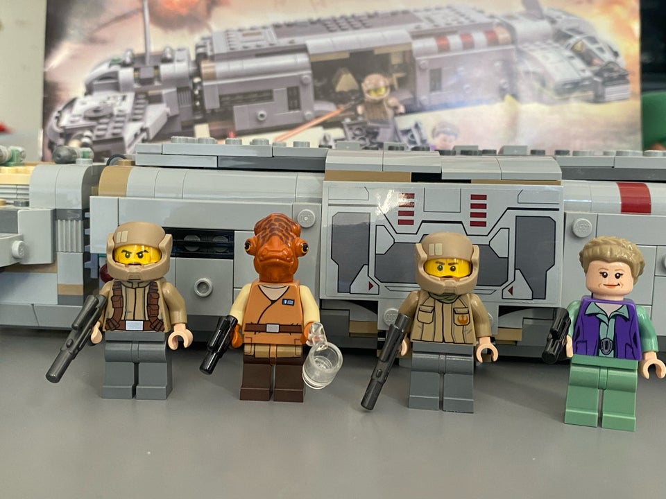 Lego Star Wars, 75140