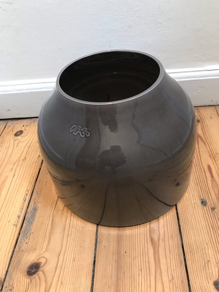 Vase/urtepotteskjuler, Kähler