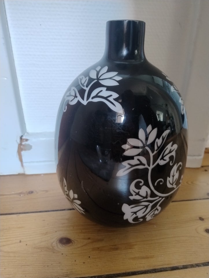 Glas vase, Ukendt