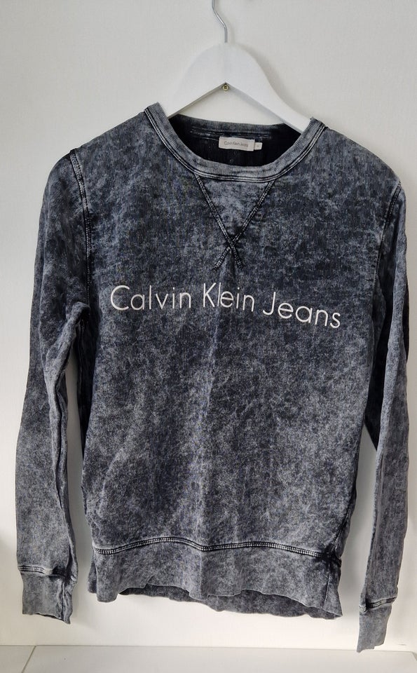 Sweatshirt Calvin Klein str 38