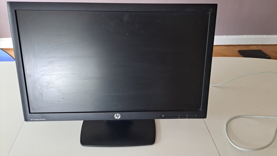 HP LE 2202x 21 tommer