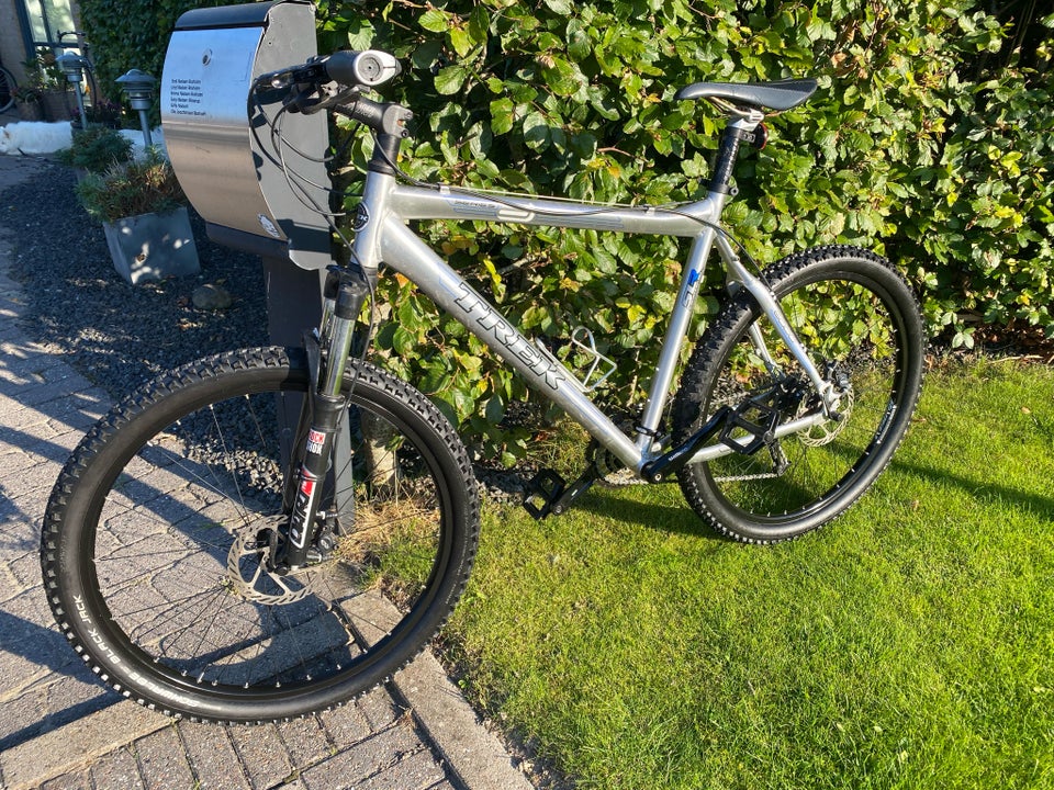 Trek hardtail 21 tommer