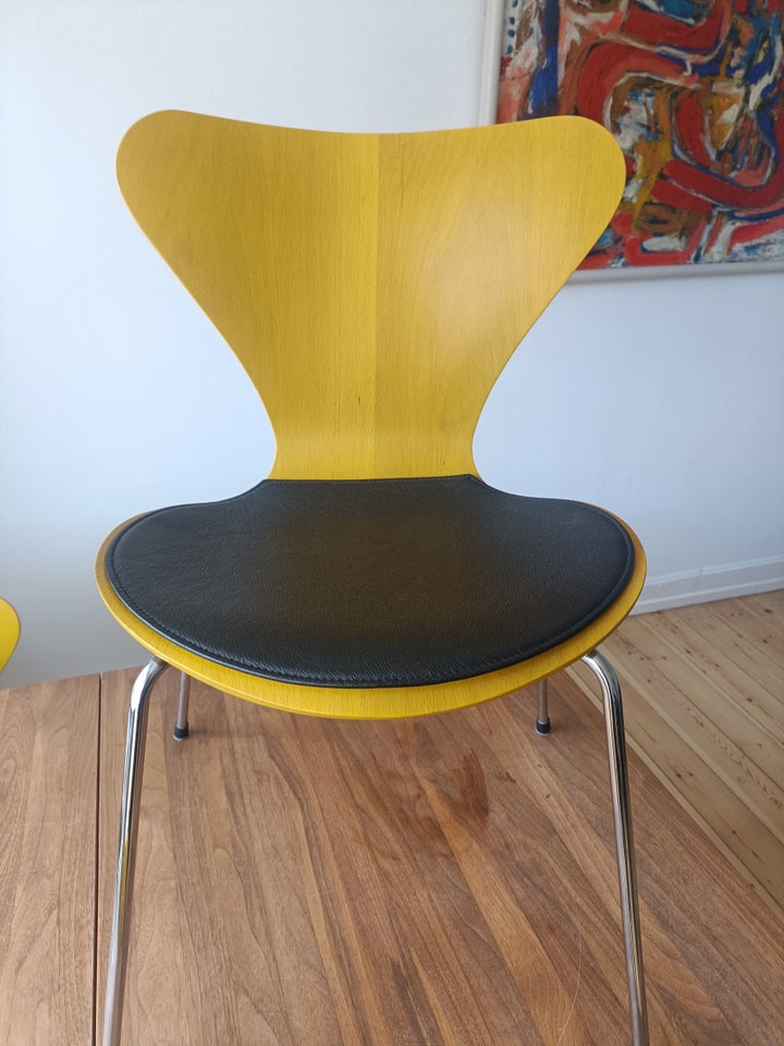 Arne Jacobsen 7`er stole  Stol